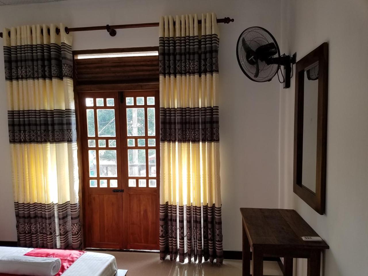 Yashumi Homestay Dambulla Kültér fotó